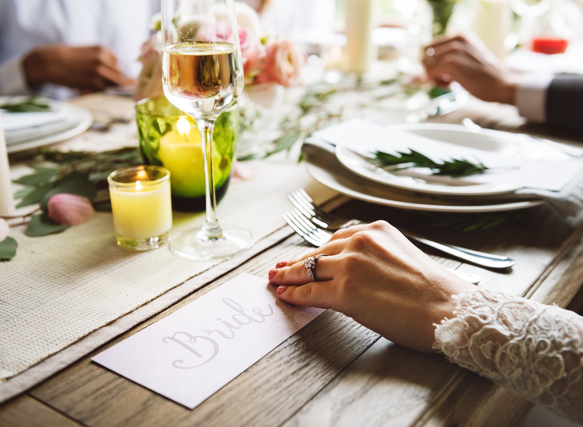 Jak wybrać menu na wesele?